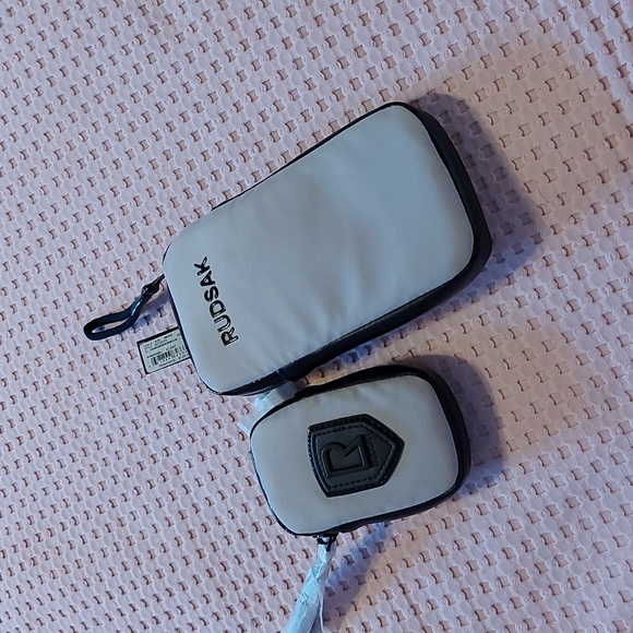 2 pieces hang phone bag and change bag - Picture 1 of 7